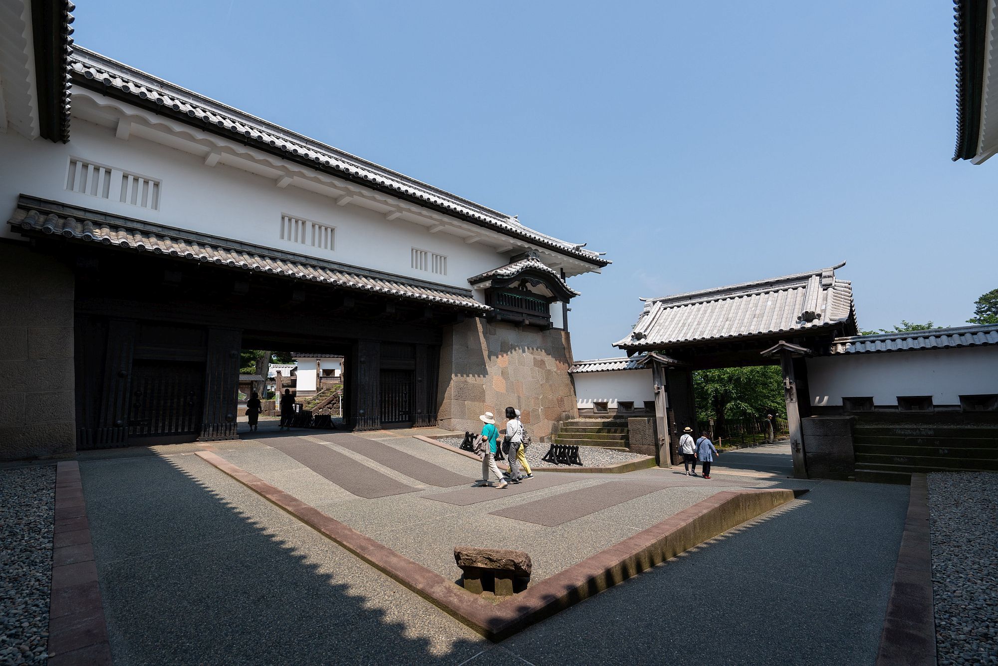 重要文化財 金沢城 石川門 行き方 見学のしかた 石川県 金沢市 近代文化遺産見学案内所