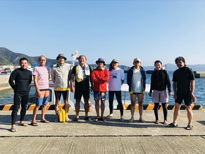 「調査2日目。大島海峡内のサンゴ調査へ」_b0033573_17151220.jpg
