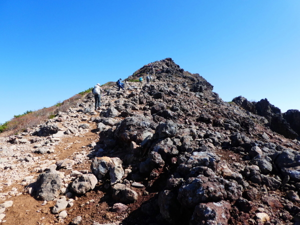 日本百名山那須岳     朝日岳(1,896M)登頂 編_d0170615_22430006.jpg