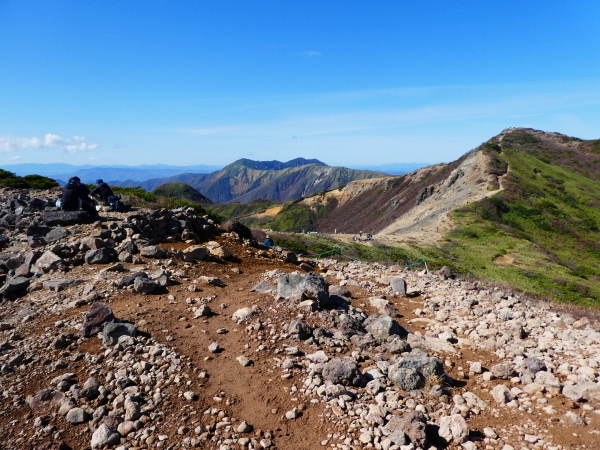 日本百名山那須岳     朝日岳(1,896M)登頂 編_d0170615_22430895.jpg