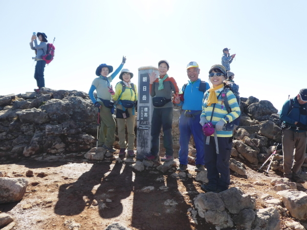 日本百名山那須岳     朝日岳(1,896M)登頂 編_d0170615_22432298.jpg