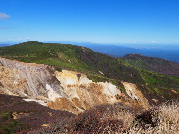 日本百名山那須岳     朝日岳(1,896M)登頂 編_d0170615_22441159.jpg