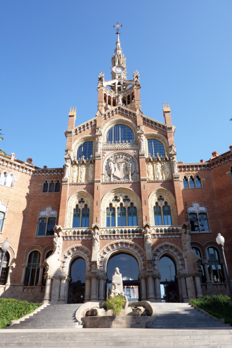 サン・パウ病院 Hospital de Sant Pau リュイス・ドメネク・イ・ムンタネー Sant Pau Recinte Modernista 世界遺産 2018年9月 バルセロナの旅(4)_f0117059_22051006.jpg
