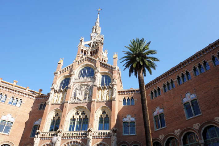 サン・パウ病院 Hospital de Sant Pau リュイス・ドメネク・イ・ムンタネー Sant Pau Recinte Modernista 世界遺産 2018年9月 バルセロナの旅(4)_f0117059_22062295.jpg