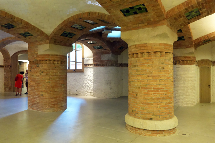 サン・パウ病院 Hospital de Sant Pau リュイス・ドメネク・イ・ムンタネー Sant Pau Recinte Modernista 世界遺産 2018年9月 バルセロナの旅(4)_f0117059_22063945.jpg