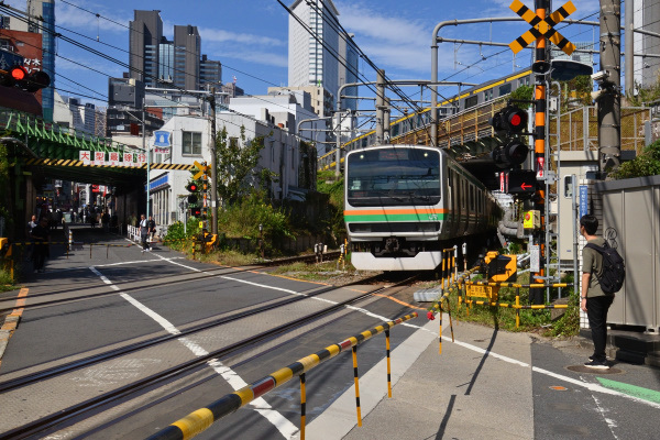 東京鉄道遺産35 山手貨物線の青山街道踏切と厩道踏切 Kenのデジカメライフ 東京鉄道遺産35 山手貨物線の青山街道踏切と厩道踏切 Kenのデジカメライフ