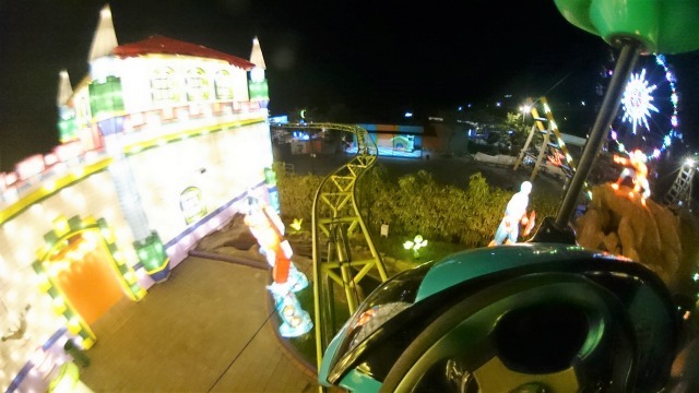 クリスナ遊園地の巻_c0211615_12475500.jpg