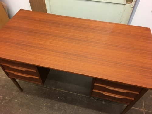 【北欧ヴィンテージ家具】O様デスク&チェア メンテナンス進行_f0326751_14411583.jpg