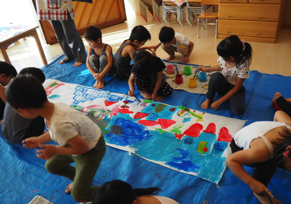 5歳児 絵の具遊び 美術と自然と教育と 5歳児 絵の具遊び 美術と自然と教育と