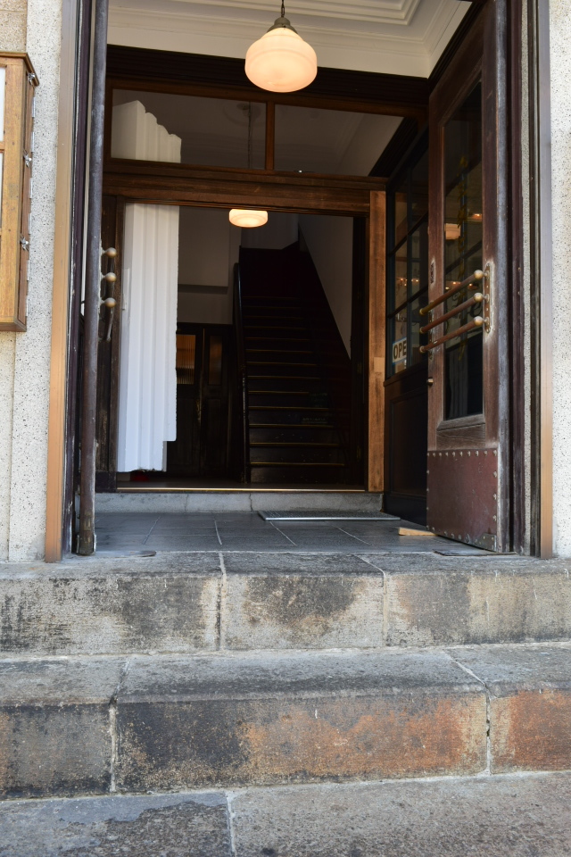 函館末広町の大三坂ビルジング(建築家・関根要太郎函館作品?再訪、その7)_f0142606_07211696.jpg