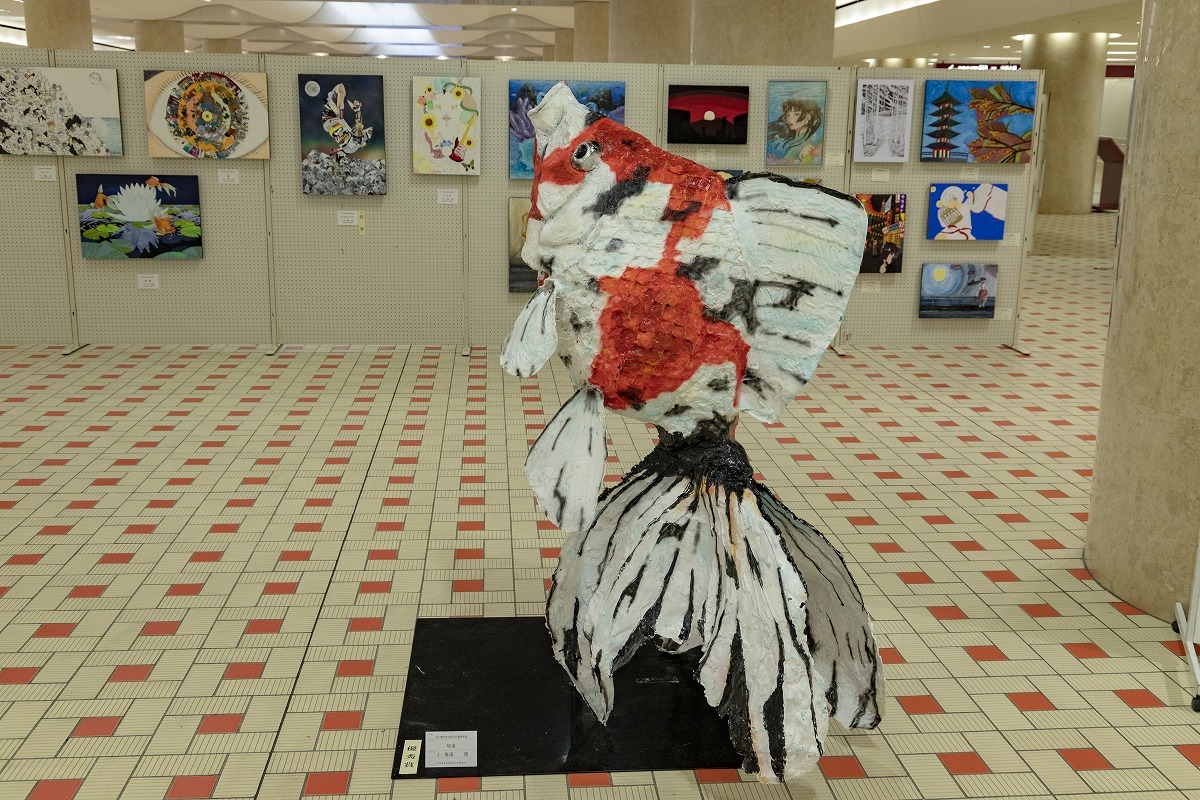 高校生の美術展_f0297537_19525768.jpg