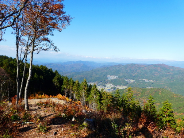 岐阜県八百津町の名峰　見行山 (905.1M)  登頂_d0170615_10172315.jpg