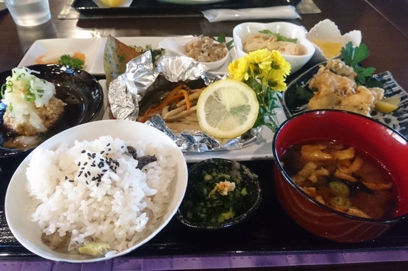 第668回 安国寺ドウダンツツジ ツーリング 丹波市 古民家 旬菜カフェ 玉手箱 ツーリング倶楽部 鮪会 公式ブログ２