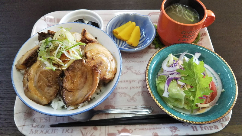 【さすが房総！チャーシュー丼】B＋cafe  ビータスカフェ @富津_b0008655_18221673.jpg