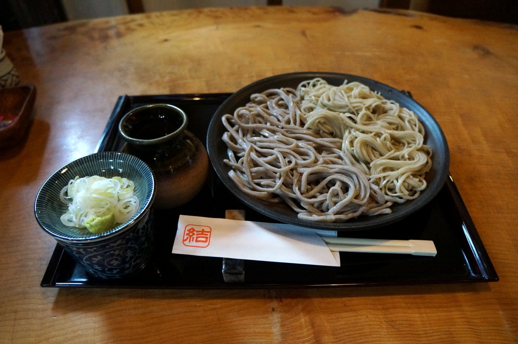 江ノ島から腰越、根津から谷中の一日_c0180686_18360160.jpg