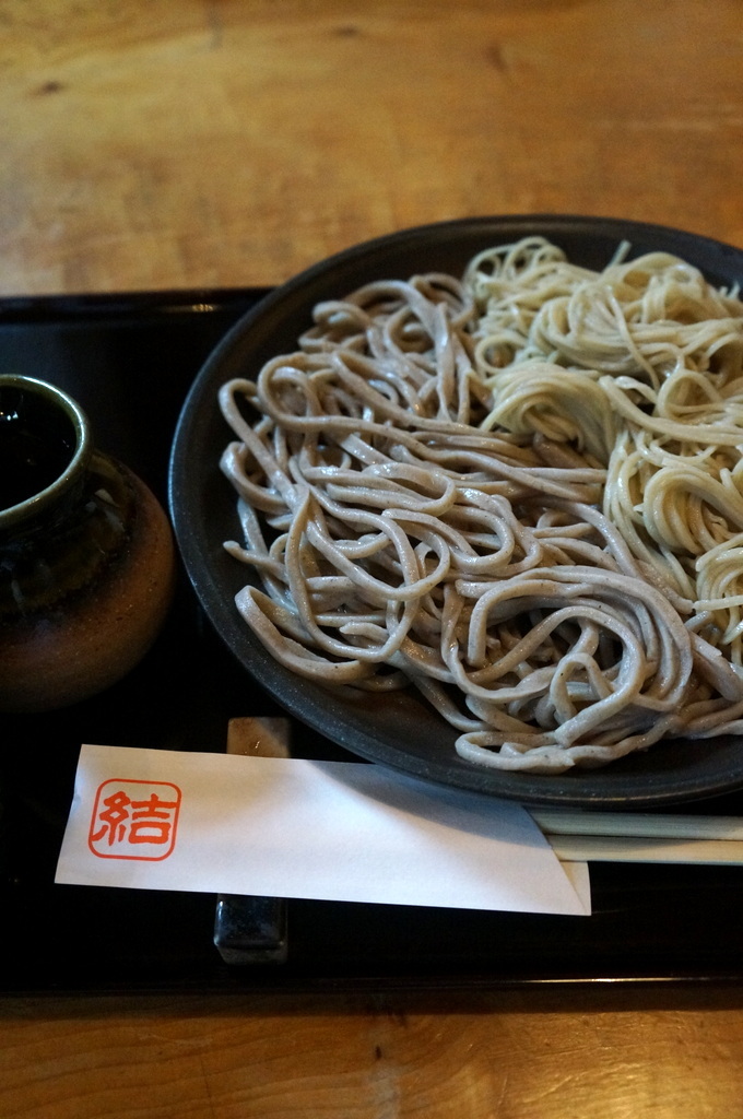 江ノ島から腰越、根津から谷中の一日_c0180686_18452847.jpg