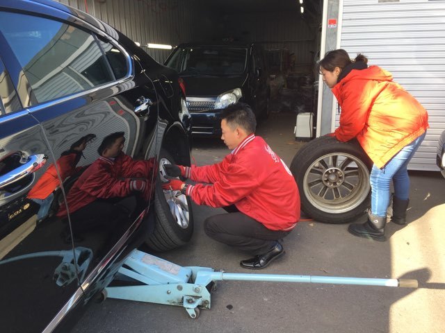 11月13日(火) トミーアウトレットブログ あゆあやブログ(*^_^*) T様アイシス納車♪ 自社ローン♪ ローンサポート♪_b0127002_16473919.jpg