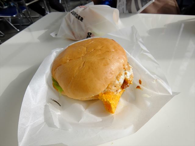 f0232417_01012959.jpg