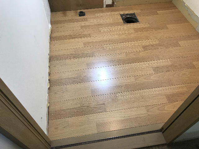 クロスと床と色々と_f0031037_20291268.jpg