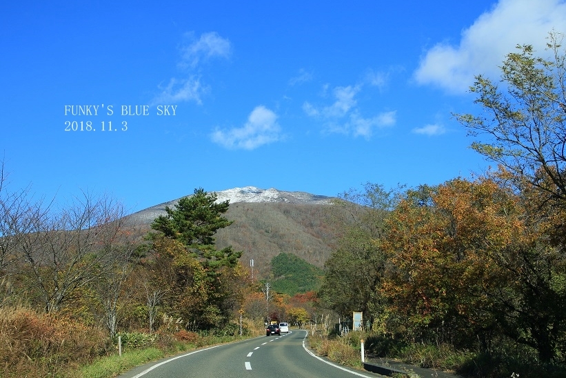 秋晴れの日、山の麓の湖に･･_c0145250_10113653.jpg