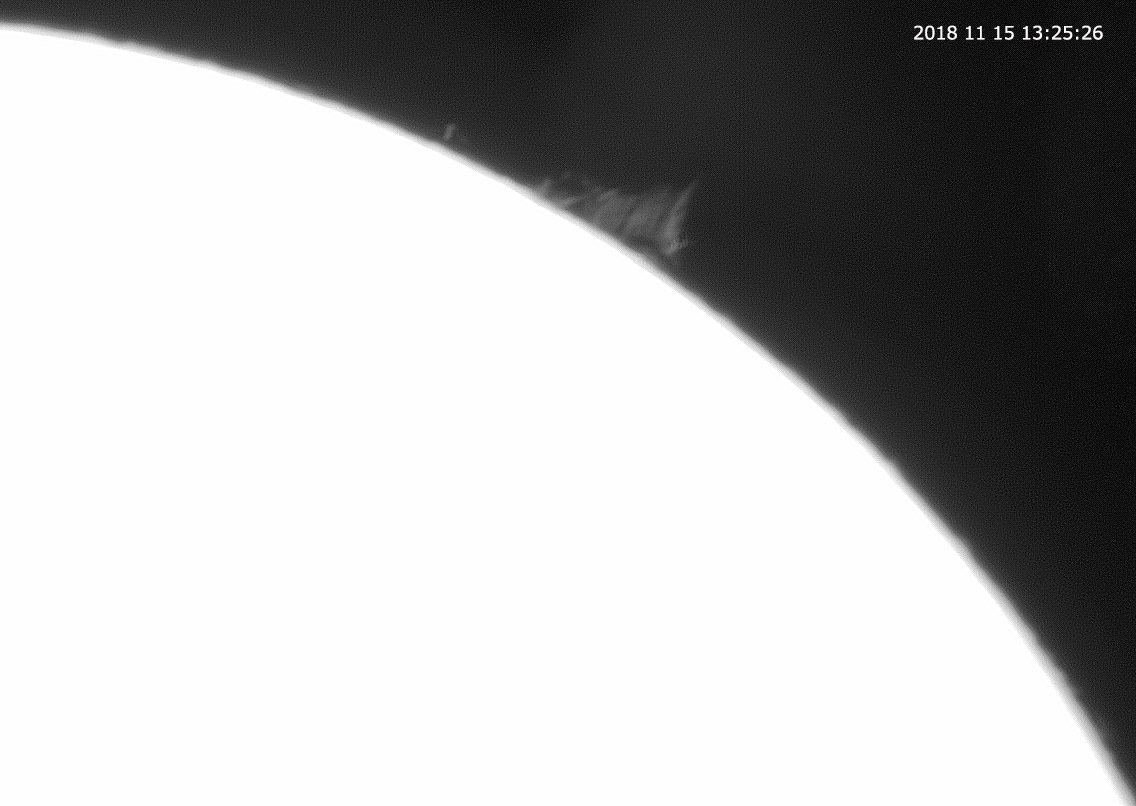 11月15日の太陽_e0174091_14075075.jpg