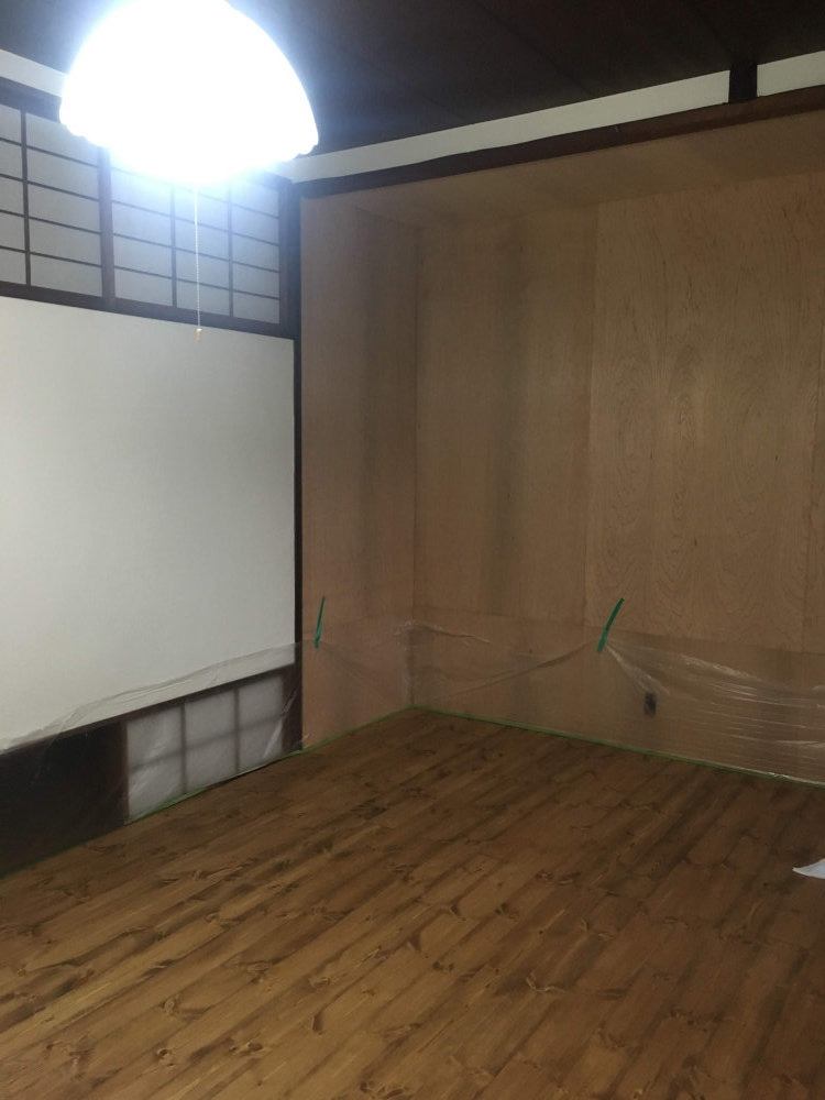 事務所の床塗装 ビフォーアフター_b0349892_17524376.jpg