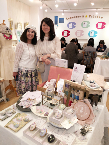 アクセサリー☆パレット」展3日目@Gallery Palette_a0157409_00345827.jpeg