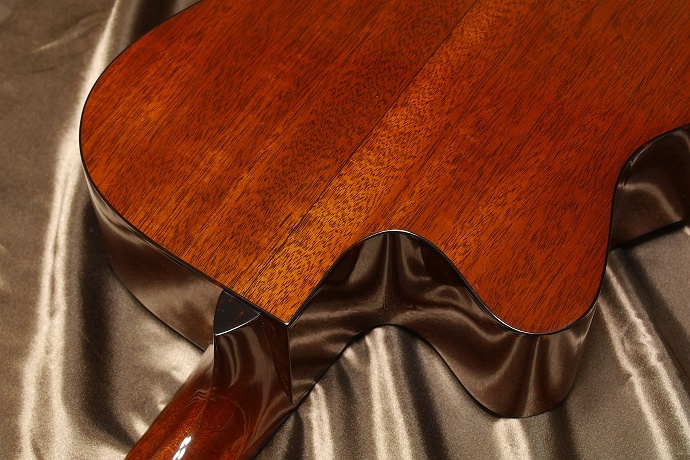 M*ん様 Switch SCOM-1C A-VH アディロン&ビンテージマホガニ SWITCH SCOM-1C A-VH (Adirondack Spruce & Honduran Mahogany