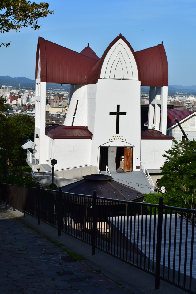 函館聖ヨハネ教会(函館の建築紹介)_f0142606_03151890.jpg