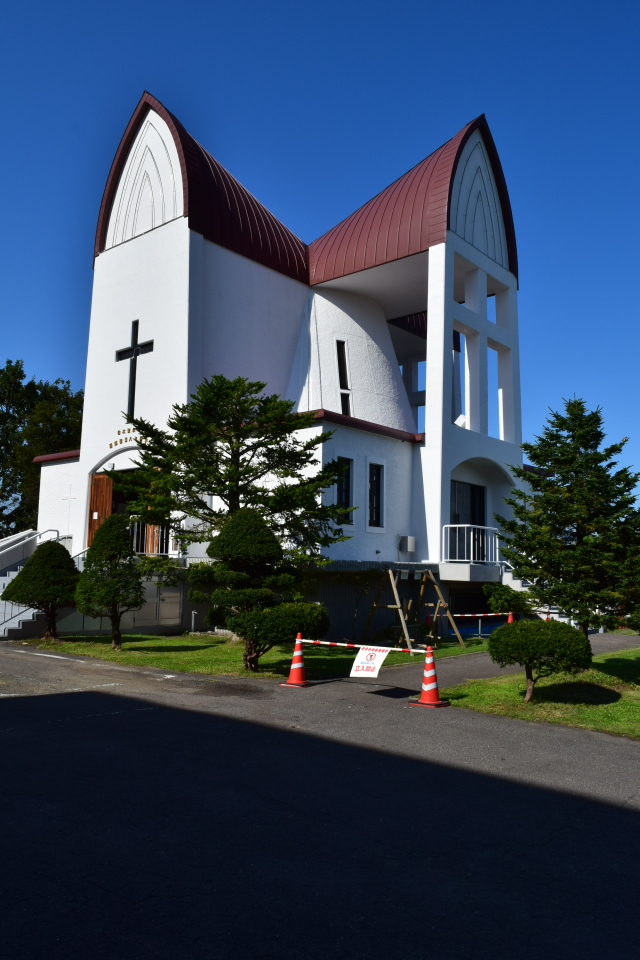 函館聖ヨハネ教会(函館の建築紹介)_f0142606_03180200.jpg