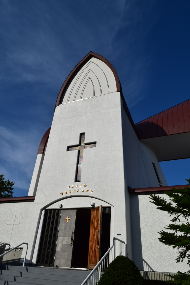 函館聖ヨハネ教会(函館の建築紹介)_f0142606_05540257.jpg
