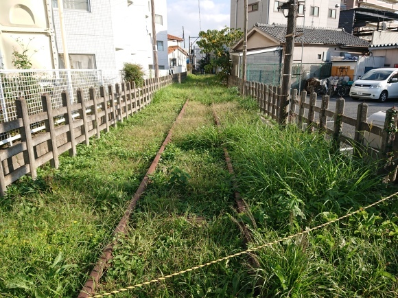 10/28 米軍厚木基地専用線廃線を歩く_b0042308_22540470.jpg