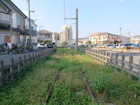 10/28 米軍厚木基地専用線廃線を歩く_b0042308_23315880.jpg