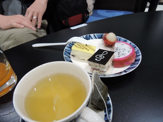f0373905_14353763.jpg