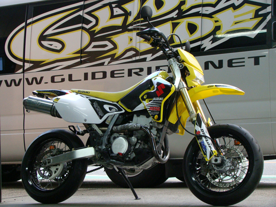 レーサースペックなDR-Z400SMはいかが？ : モタードに強い！大阪