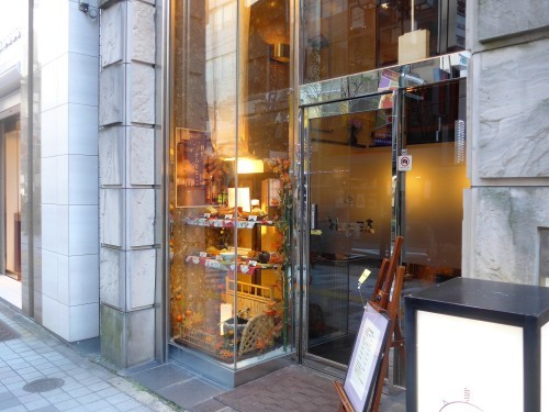 新宿「とんかつ三太」へ行く。_f0232060_00422731.jpg