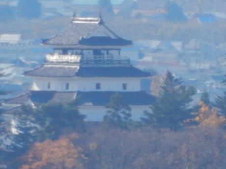 微かな記憶を頼りに飯盛山_e0355177_09245642.jpg