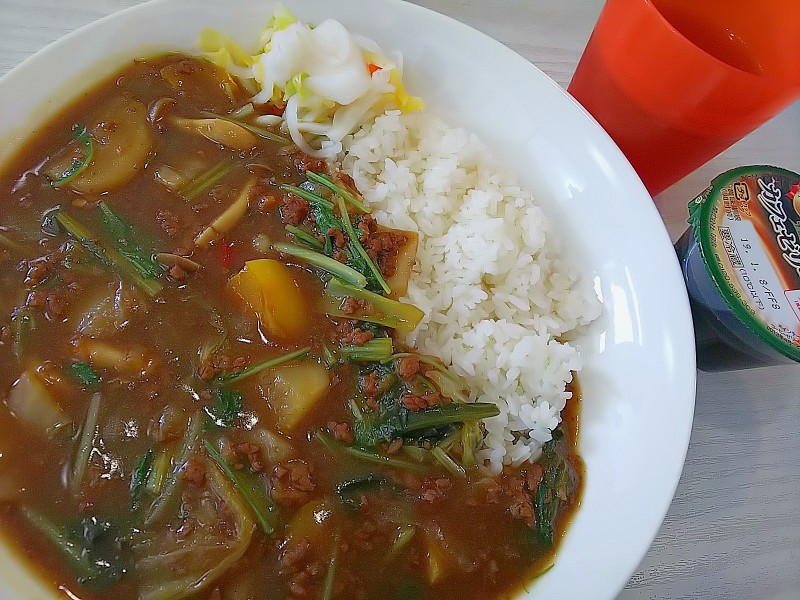 ひだまり工房 昼食 : 冬野菜カレー.コーヒーゼリー_c0357519_14153534.jpg