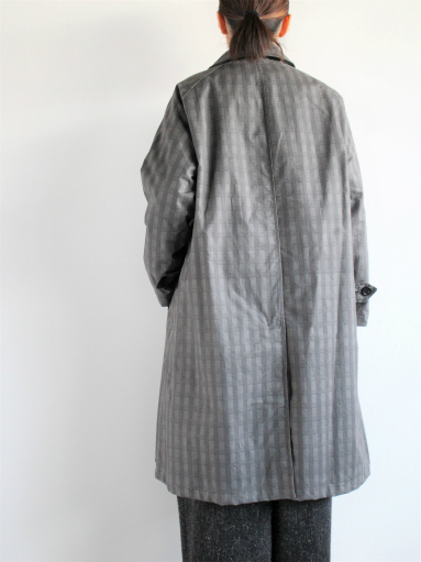 OUTIL MANTEAU CALAIS / CHECK : 『Bumpkins putting on airs』 OUTIL MANTEAU CALAIS / CHECK : 『Bumpkins putting on airs』