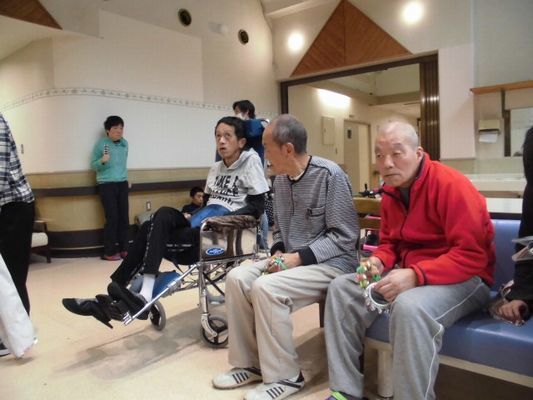 11/19 日中活動_a0154110_08225123.jpg