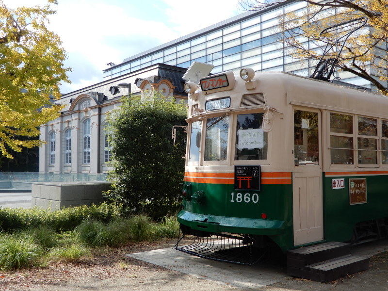 水辺の図書館、水辺のカフェ＊library and cafe at the waterside_f0374041_15282047.jpg