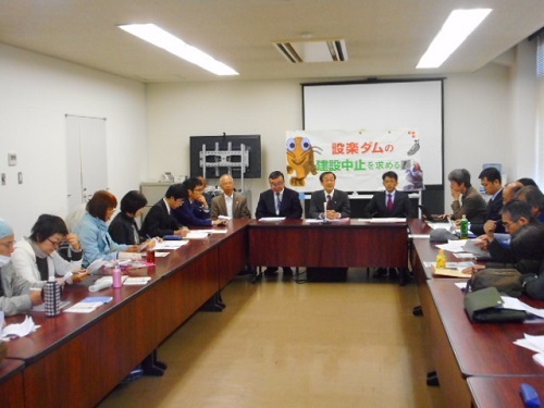 設楽ダム第2次住民訴訟第1回口頭弁論_f0197754_01435753.jpg