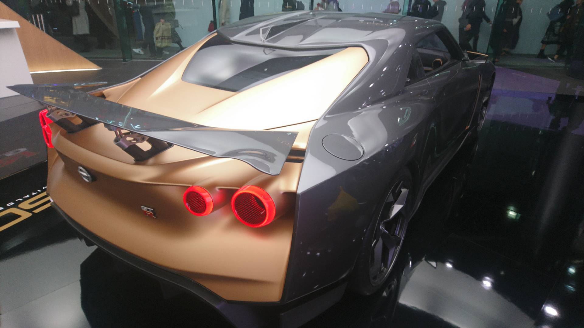 Nissan GT-R50 by Italdesign & Skyline 2000GT-R @Nissan Crossing_c0002171_01573076.jpg