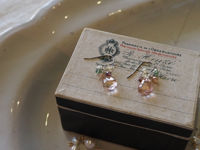33Trente-trois／ピンククリスタルチタンピアス_b0173176_14005593.jpg