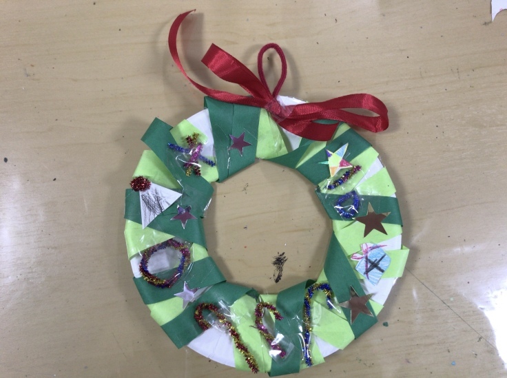 クリスマスリース制作 小学校受験絵画制作対策 東西線浦安駅徒歩２分の絵画教室 Atelier創 アトリエ ソウ のブログ