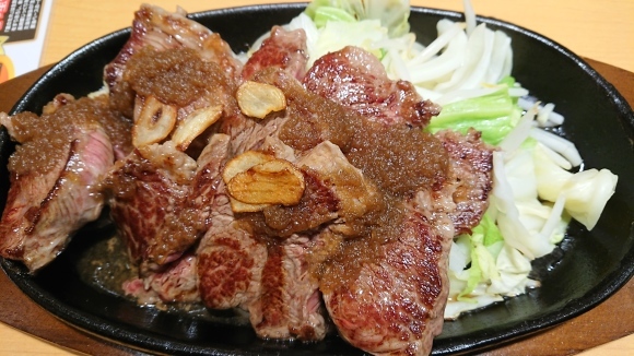 11/21 ステーキ宮八王子松木店 ゲンカモリモリステーキ450グラム・トリプルセット & 生ビール & ツナコーンサラダハーフ_b0042308_10392429.jpg