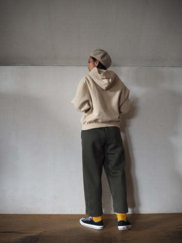 squady 日常にタックパンツを♡_e0357389_12042745.jpg
