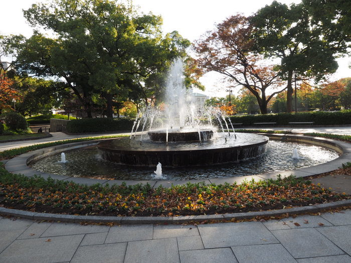 原爆ドームと平和公園周辺_c0116915_00433212.jpg