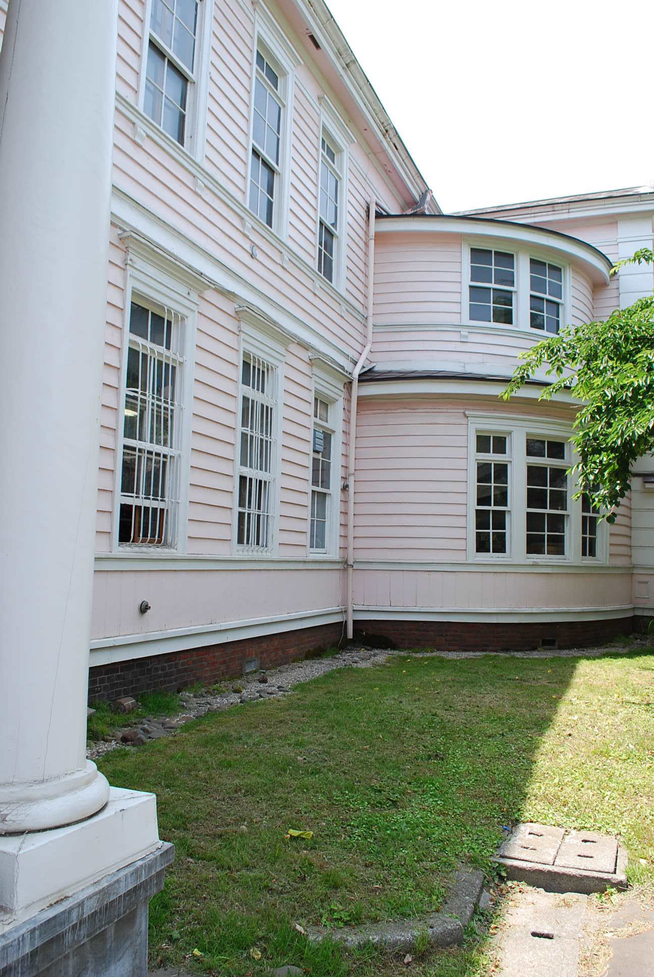 遺愛女子中学校・高等学校本館(函館の建築再見)_f0142606_19312716.jpg