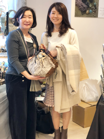 つながる、広がる、はばたく、大人の女性の社交場 サロン・ド ルールブルー2018へ行ってきました＠北参道　ギャラリーSo-Space_a0157409_08170141.jpeg